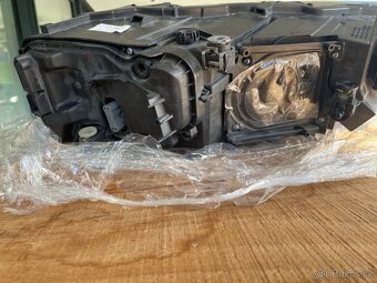 Svetlo Audi Q7 full led - 3