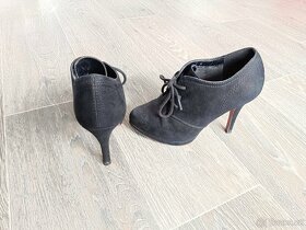 Semišové boty na podpatku - 3