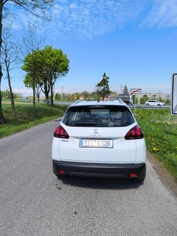 Prodám Peugeot 2008 Active 1.2 Pure Tech - 3