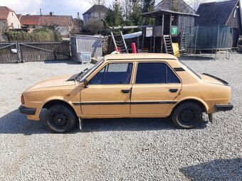 Škoda 120l - 3