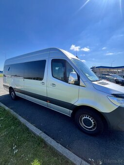 Mercedes Benz Sprinter 907 - 3