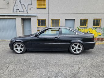 BMW E46 coupé - 3