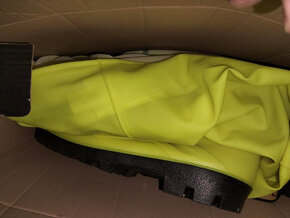 Brodáky / prsačky Pros fluo - 3