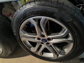 Alu kola Ford Edge KUGA 5x108 r19 Originál,pneu 5,5mm235/45 - 3
