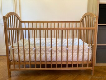 Dětská postýlka s komplet příslušenstvím - 3