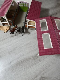 Stáj Schleich - 3