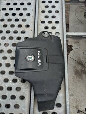 Kryty motoru octavia superb - 3