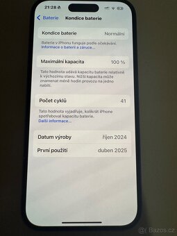 iPhone 16 modrý - 3