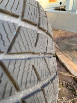 225/45 r17 - 3
