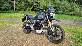 Moto guzzi V85TT - 3