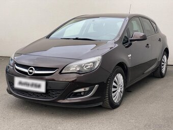 Opel Astra 1.4T , 103 kW benzín, 2012 - 3