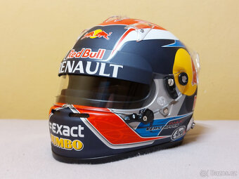 Predám Max Verstappen 2015 Toro Rosso F1 mini helma 1:2 - 3