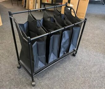 NOVÝ MOBILNÍ KOŠ NA PRÁDLO - 3