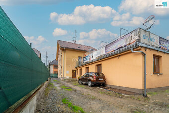 Bytový dům 600 m2, s pozemkem 430 m2, Zlín, Louky - 3