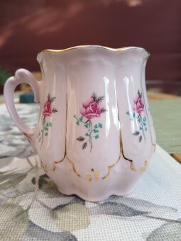 Růžový porcelán-hrnek H&C - 3
