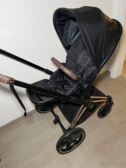 Cybex Priam - 3