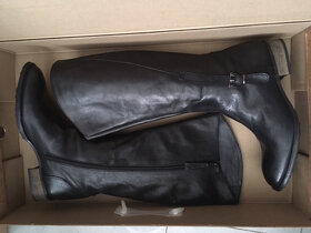 Kožené černé kozačky_vel. 41 - 3