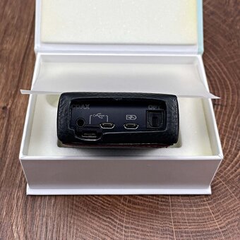 sluchátkový zesilovač a D/A převodník Chord mojo 2 + pouzdro - 3