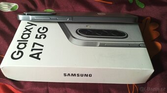 Nový telefon  prodám - 3