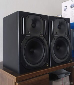 Behringer Truth B2030A studiové monitory - 3