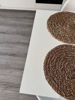 Jídelní stůl Ikea + 4 židle - 3