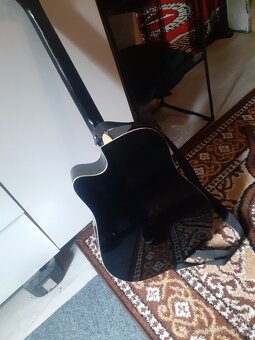 Akusticka kytara na vymenu - 3