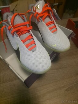 Nike LEBRON XXII - 3