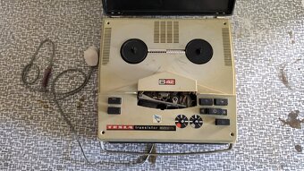 Magnetofon Tesla B 42 - 3