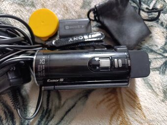 Videokamera Sony HDR-CX115 - 3