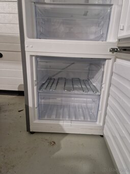 Lednice s mrazákem whirlpool - 3
