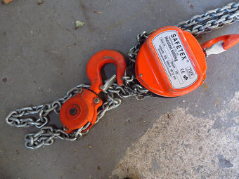 Prodám řetězový zvedák SAFETEX zvedák do 5000Kg - 3