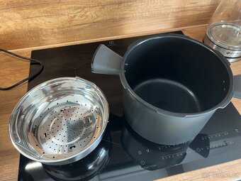 Multifunkční elektrický tlakový hrnec Tefal+Kuchyňský robot - 3