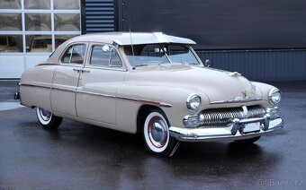 1950 Mercury Eight Sport Sedan - 3