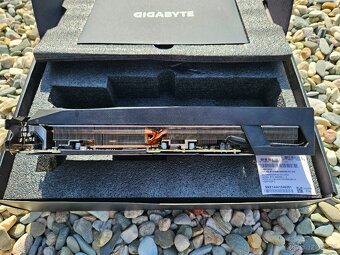 Gigabyte GeForce RTX 3090 GAMING OC 24 GB - top stav, záruka - 3