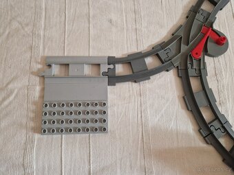 LEGO Duplo doplňky k vláčku a lokomotiva - 3
