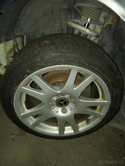 Prodám kola zimní na mercedes w 203 - 3
