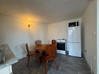 Pronájem apartmánu 1+1 v Mikulově, okr. Břeclav - 3
