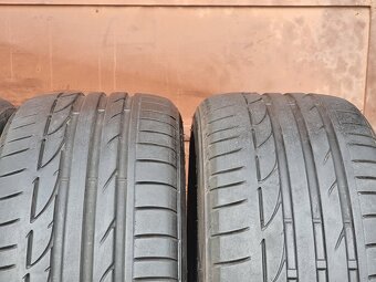 Bridgestone dvourozměr 225/40/19 a 255/35/19 - 3