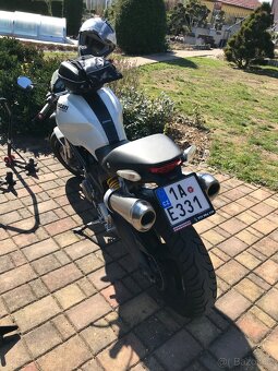 Ducati Monster 696 - 3