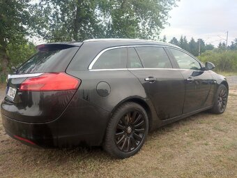 Opel Insignia SportTourer 2.0D 118kw Automat - 3
