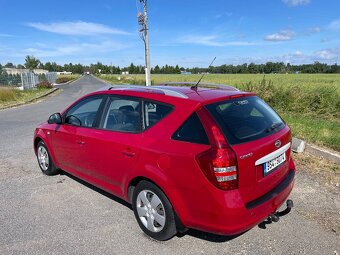 Kia Ceed 1.6i 93kW 2009 - 3