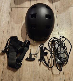 Xiaomi Scooter 4 pro 2.gen TOP STAV - 3