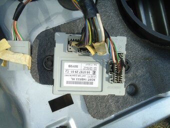 dveře přední Ford Smax 2008 - 3
