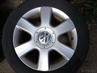 Alu kola VW 5x112 ET50,+zánovní celoroční pneu 205/55/16 - 3