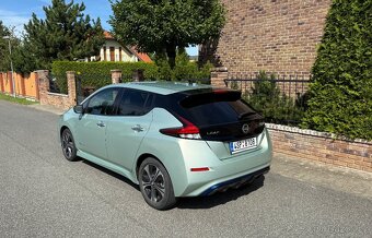 Nissan LEAF, 110kW ZERO 40kWh, ČR 1.MAJITEL, 100 % BATERIE - 3
