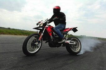 aprilia sxv 550 2007 - 3