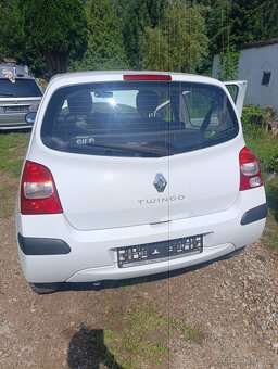 Renault Twingo 2 1.2 benzín rok 2010 nová STKDovoz Německo - 3