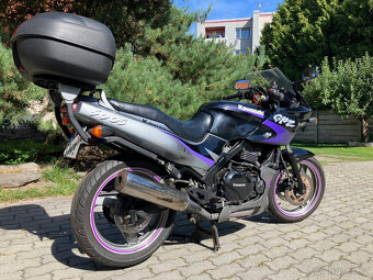 Kawasaki GPZ 500 S - 3