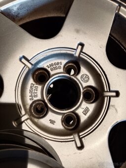 VW alu 195/65/15 - 3