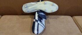 Prodám kopačky 42 Umbro X-500-A - 3